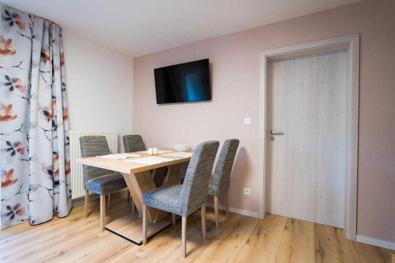 Apartmány EMA a PETER Terchová Esterno foto